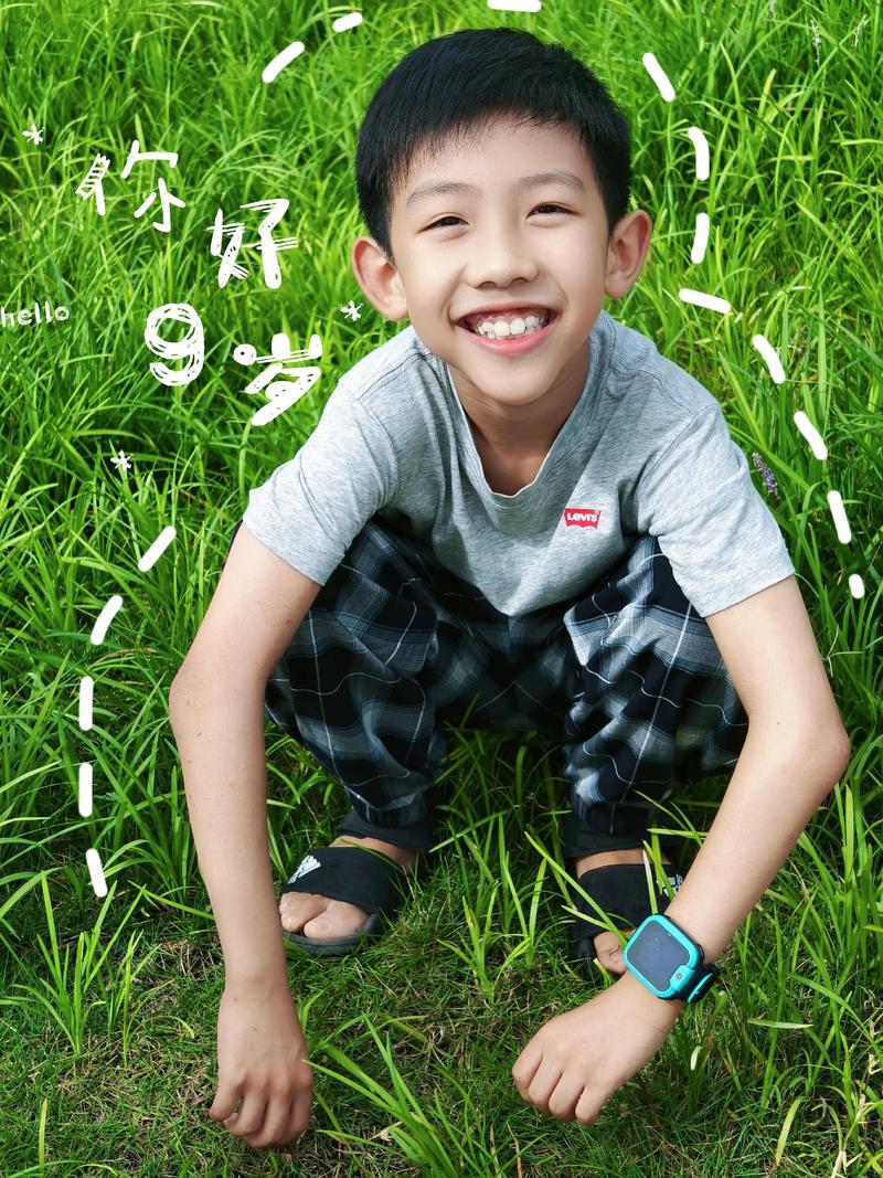 橱柜前的小男孩抖音