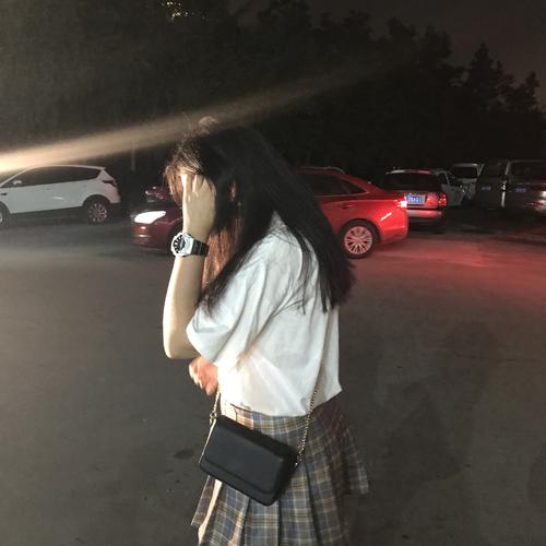 快手红人果果被打照片