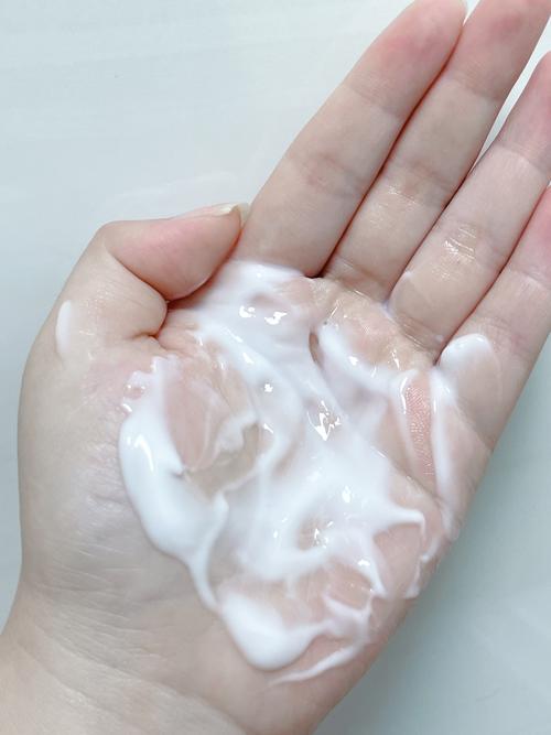 抖音一抹洗掉就变白