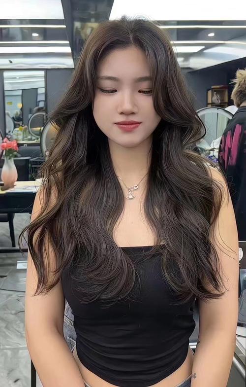 抖音头发色深咖啡色