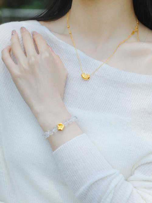 抖音戴的吊坠是什么