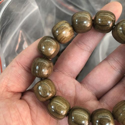 抖音卖的阴沉木手串