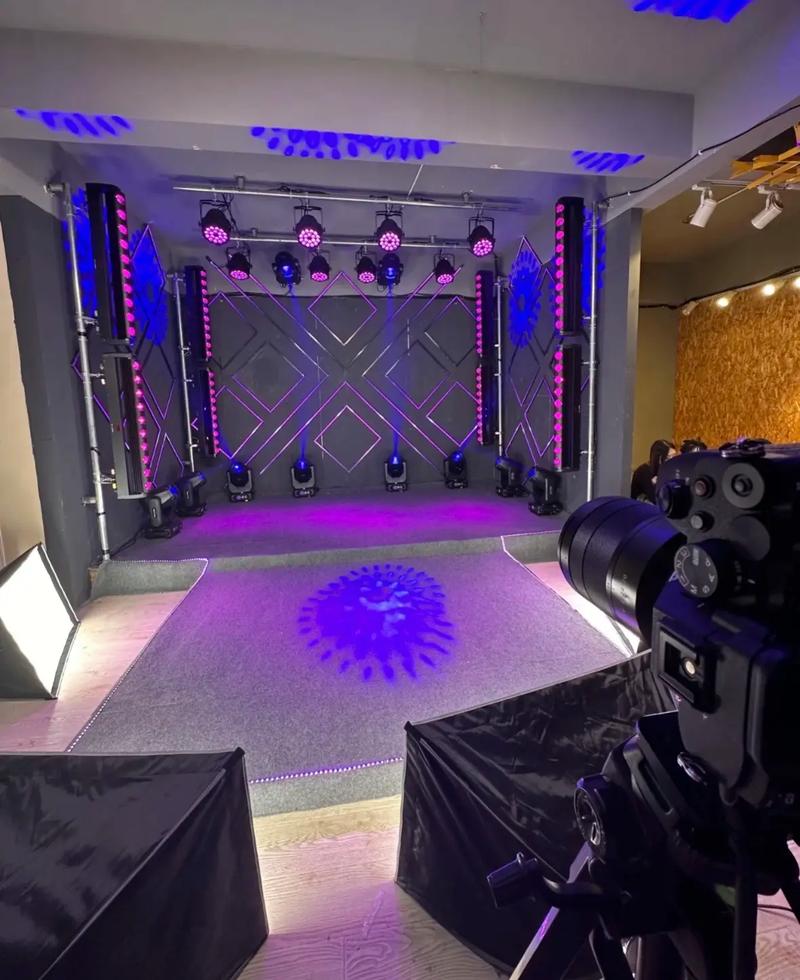 主播直播间隔音布置