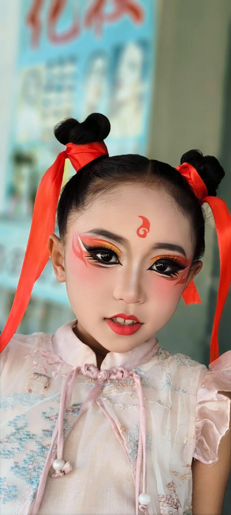 抖音上化妆时喝的什