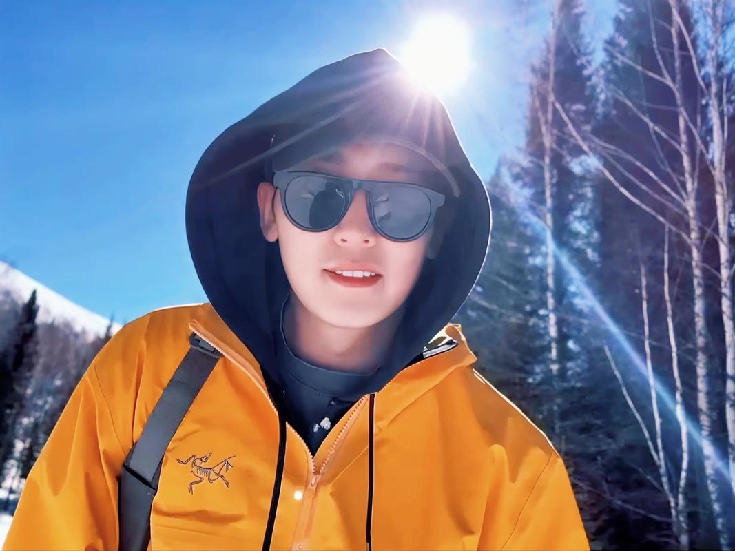 快手红人小来哥图片