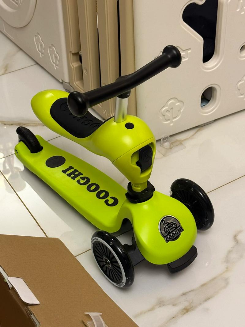 抖音喷雾滑板车视频