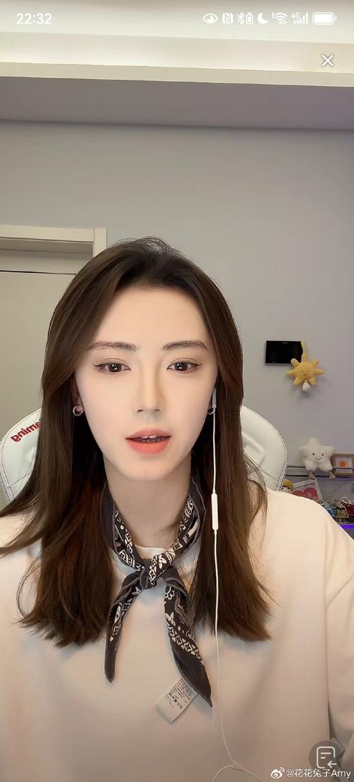 yy三小姐视频直播