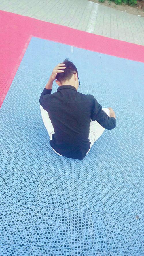 快手的背影的直播间