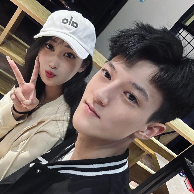 快手相差34岁情侣