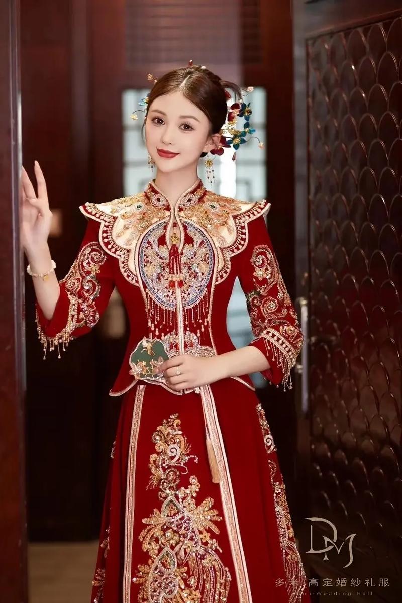 抖音秀禾服视频可乐