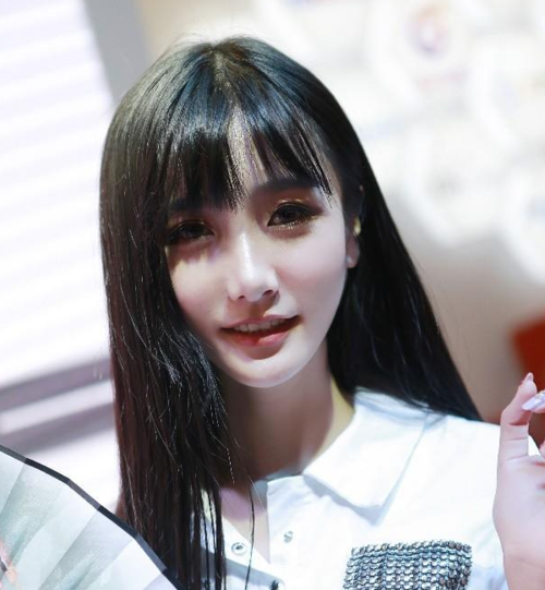 龙珠直播水果吃香蕉