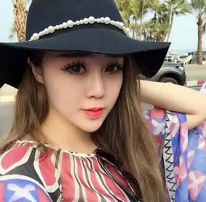 快手红人黑泽做微商