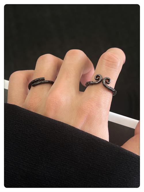 抖音里像金箍的戒指