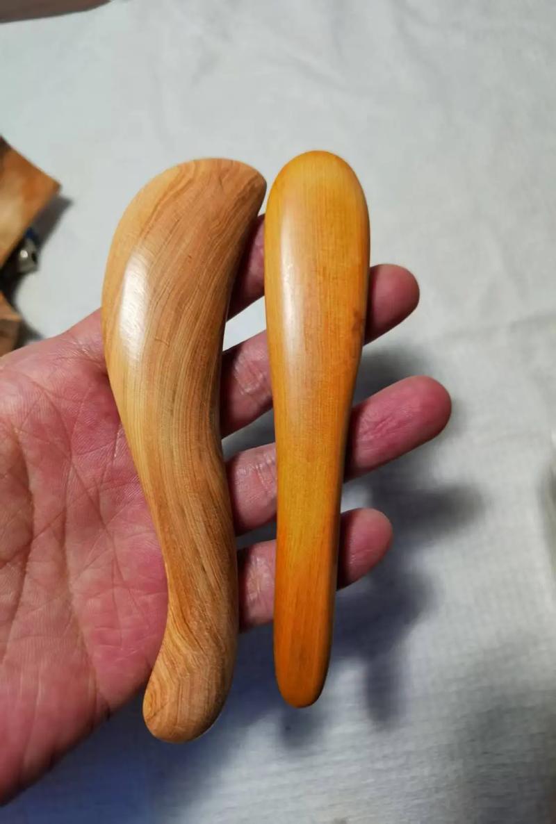抖音心形刮痧板视频