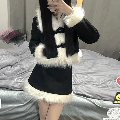 快手合肥女毛领大衣