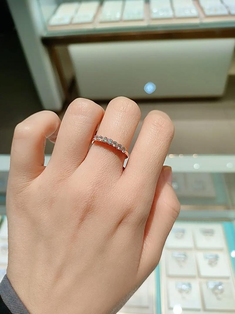 玫瑰金戒指抖音同款