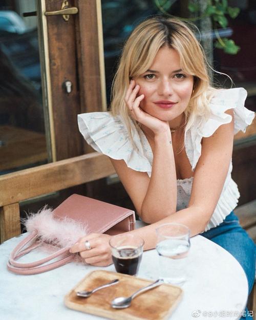 法国时尚直播午夜台