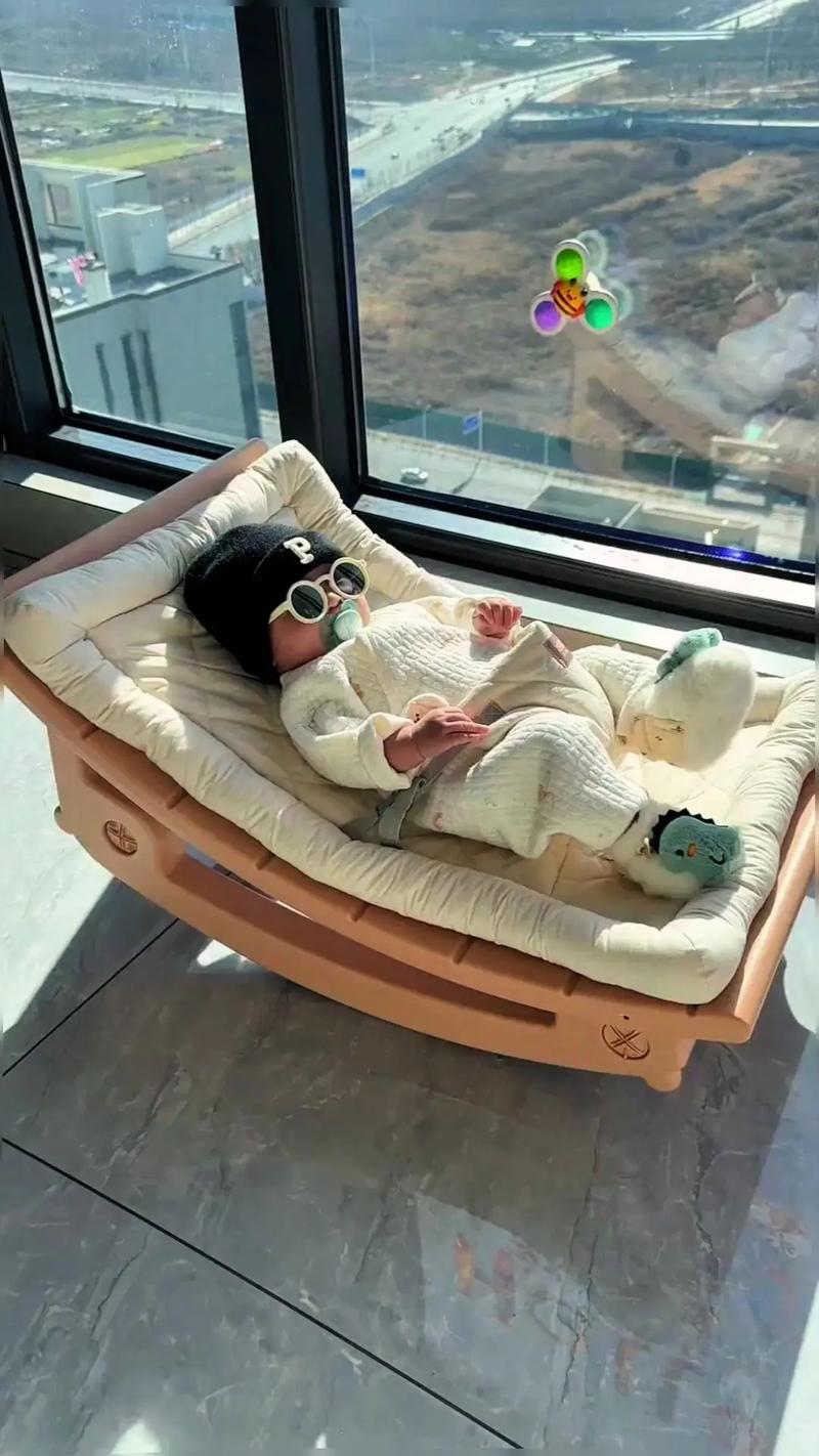 婴儿电动摇床抖音6