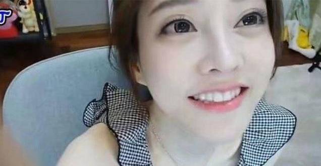 冯提莫怎么不直播了