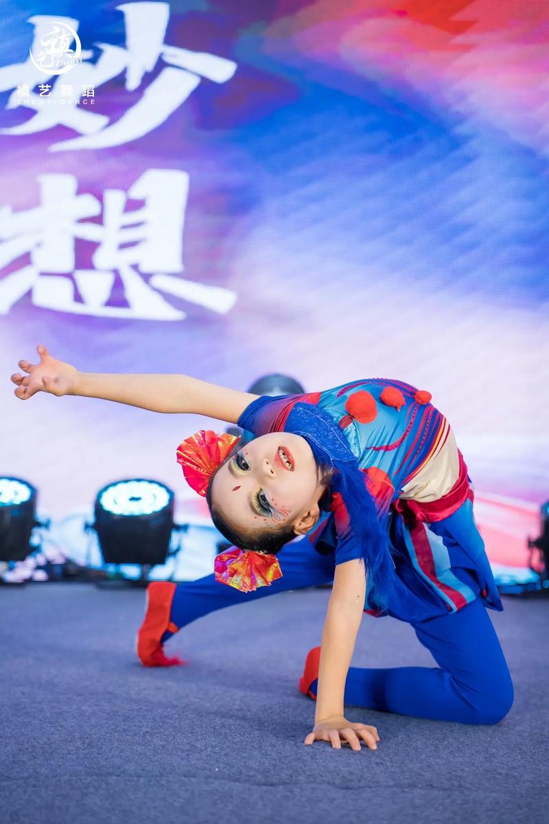 快手有个人跳舞猴子