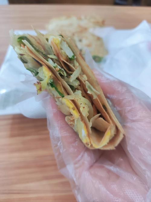 抖音彭城二妮菜煎饼