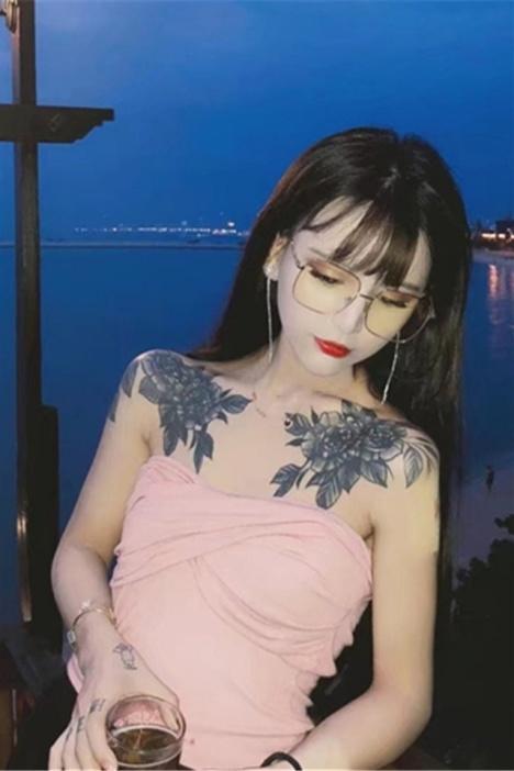 快手红人王逗逗校长