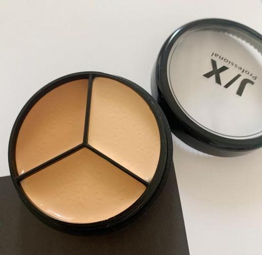 抖音上很火的遮瑕膏