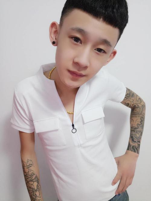 快手刘叉叉背景曲子