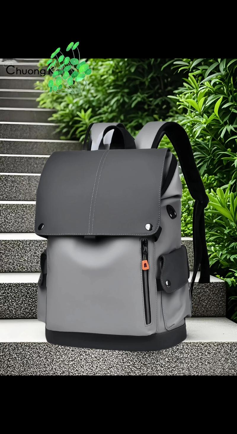 抖音男生旅行双肩包