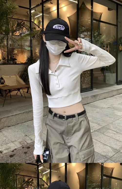 抖音初中女生穿露脐