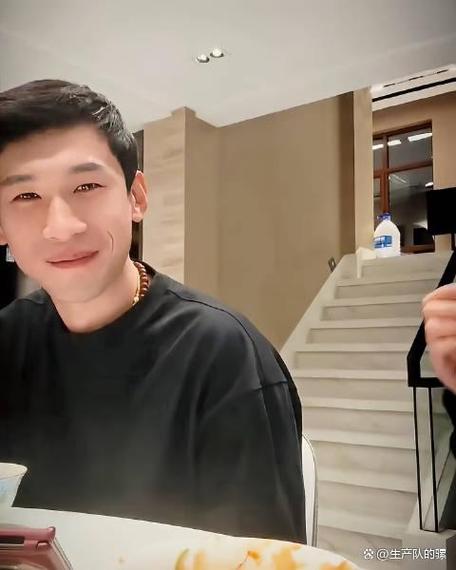 天佑快手直播70万