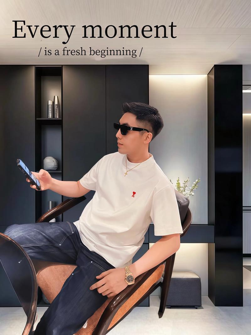 抖音送男友刺绣短袖