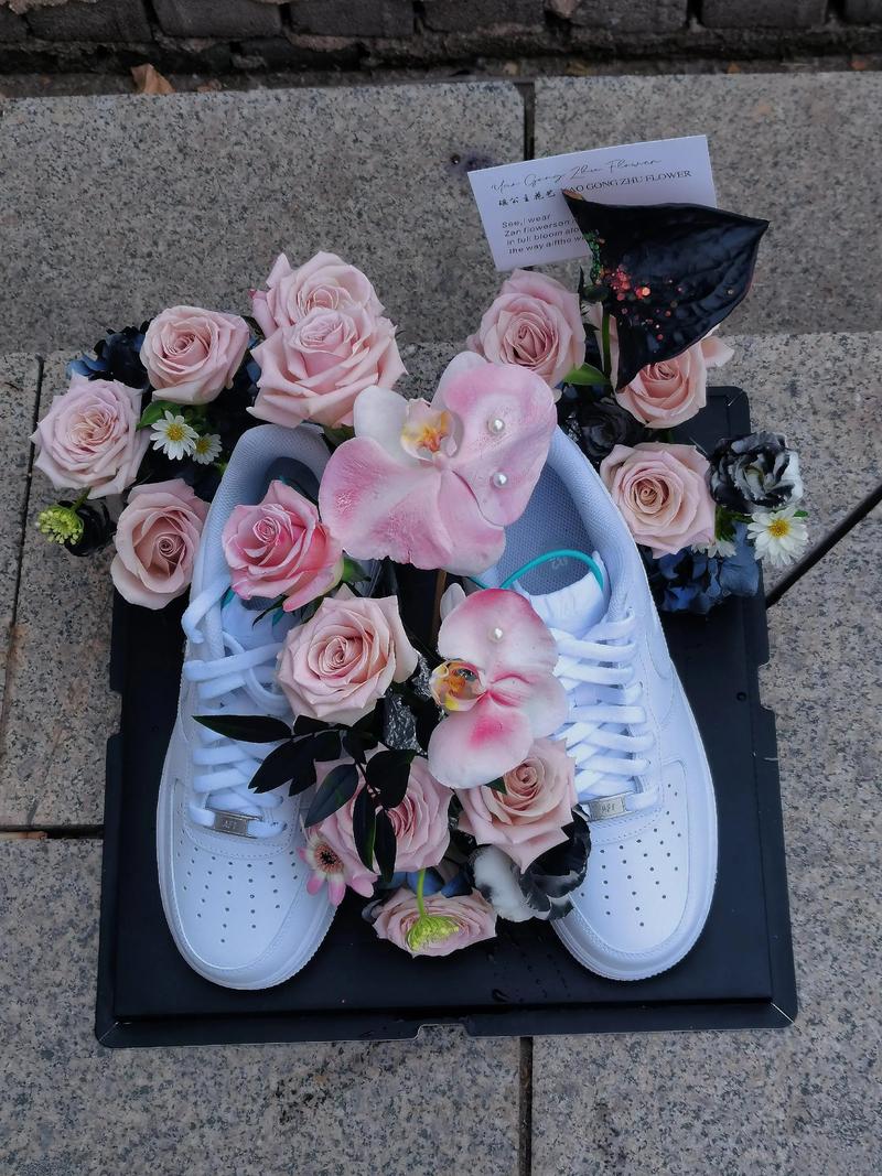 抖音同款礼品 创意