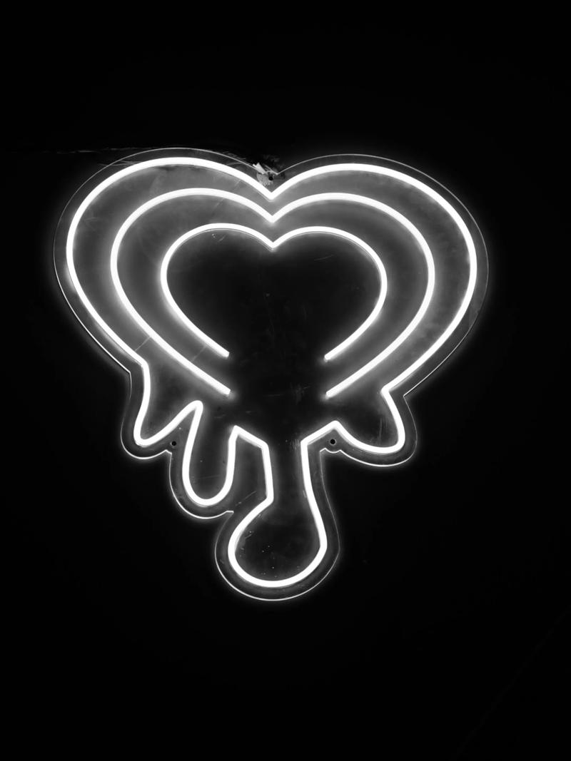 抖音黑白设置在哪里