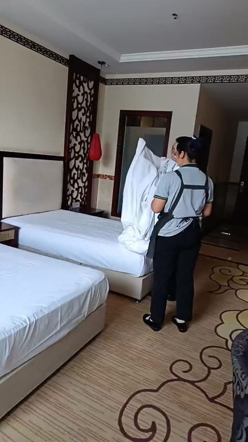 如何快速套被套抖音