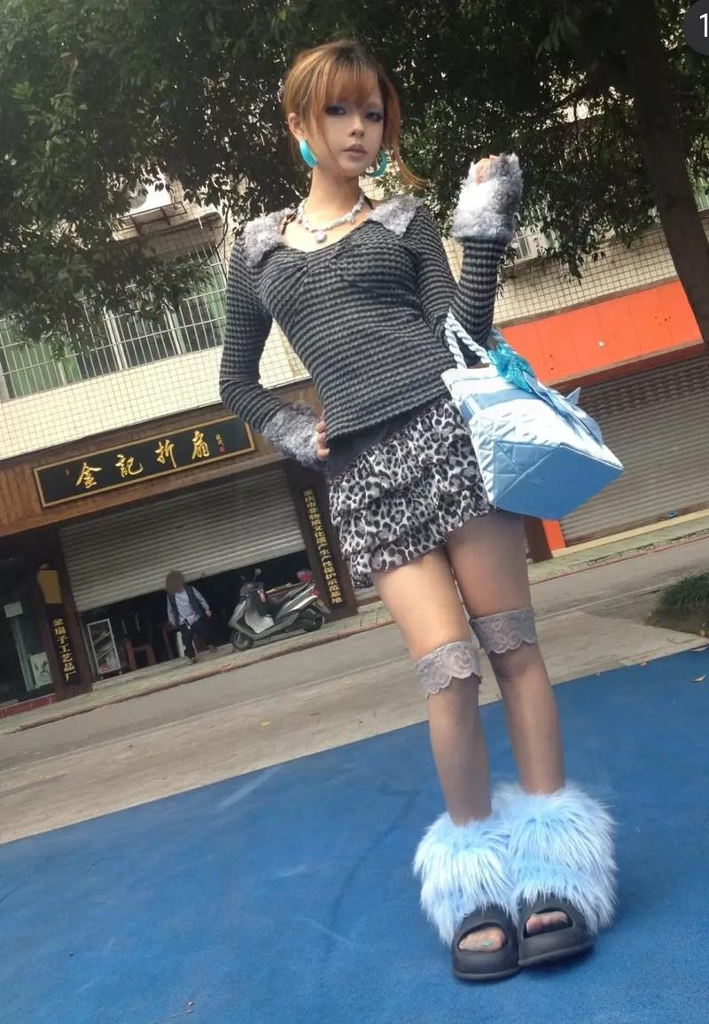 街头整人非主流快手