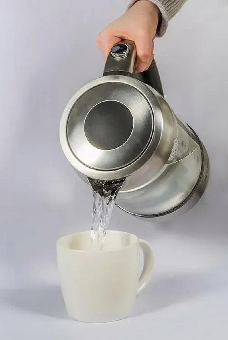 抖音杯子倒水有图案