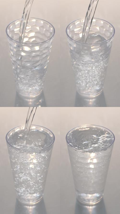 抖音杯子倒水有图案